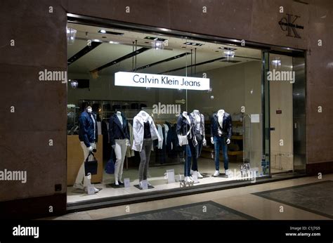 calvin klein jeans italy.